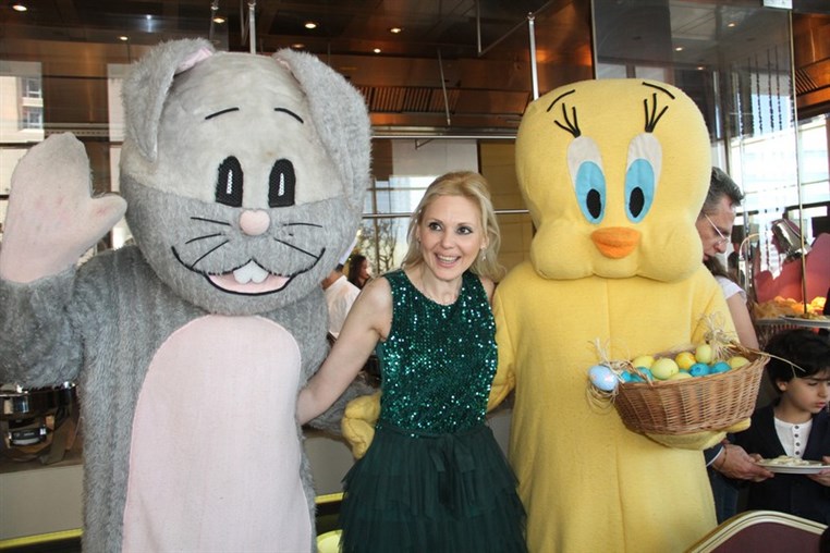 Easter at Mondo